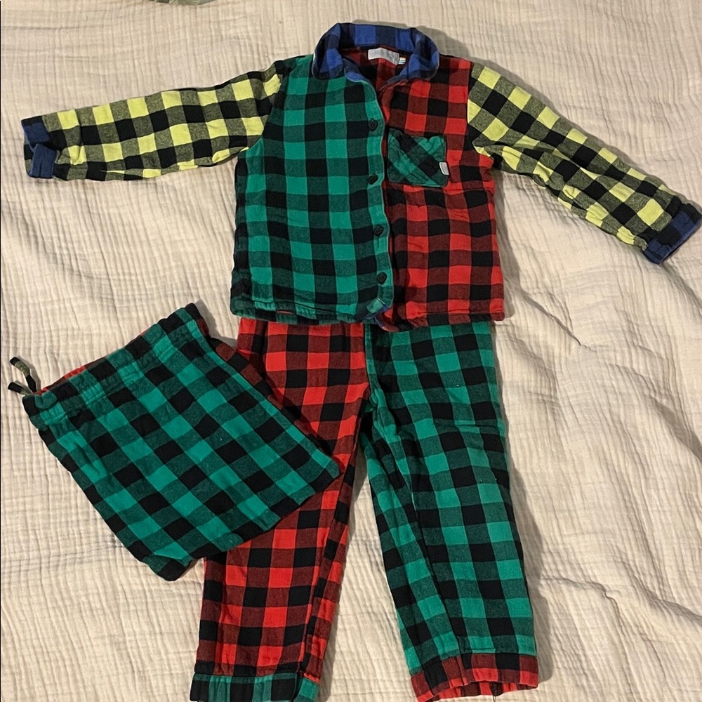 Little Bird- Kids Multicolor Plaid Pajama Set - Cozy Buffalo Check Sleepwear 2-3